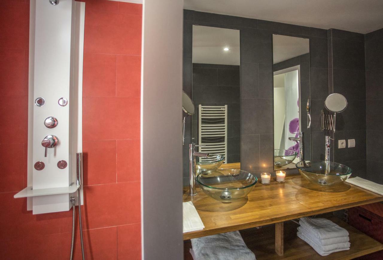 Les Tresors De Lizzie Hotel Coutras Luaran gambar