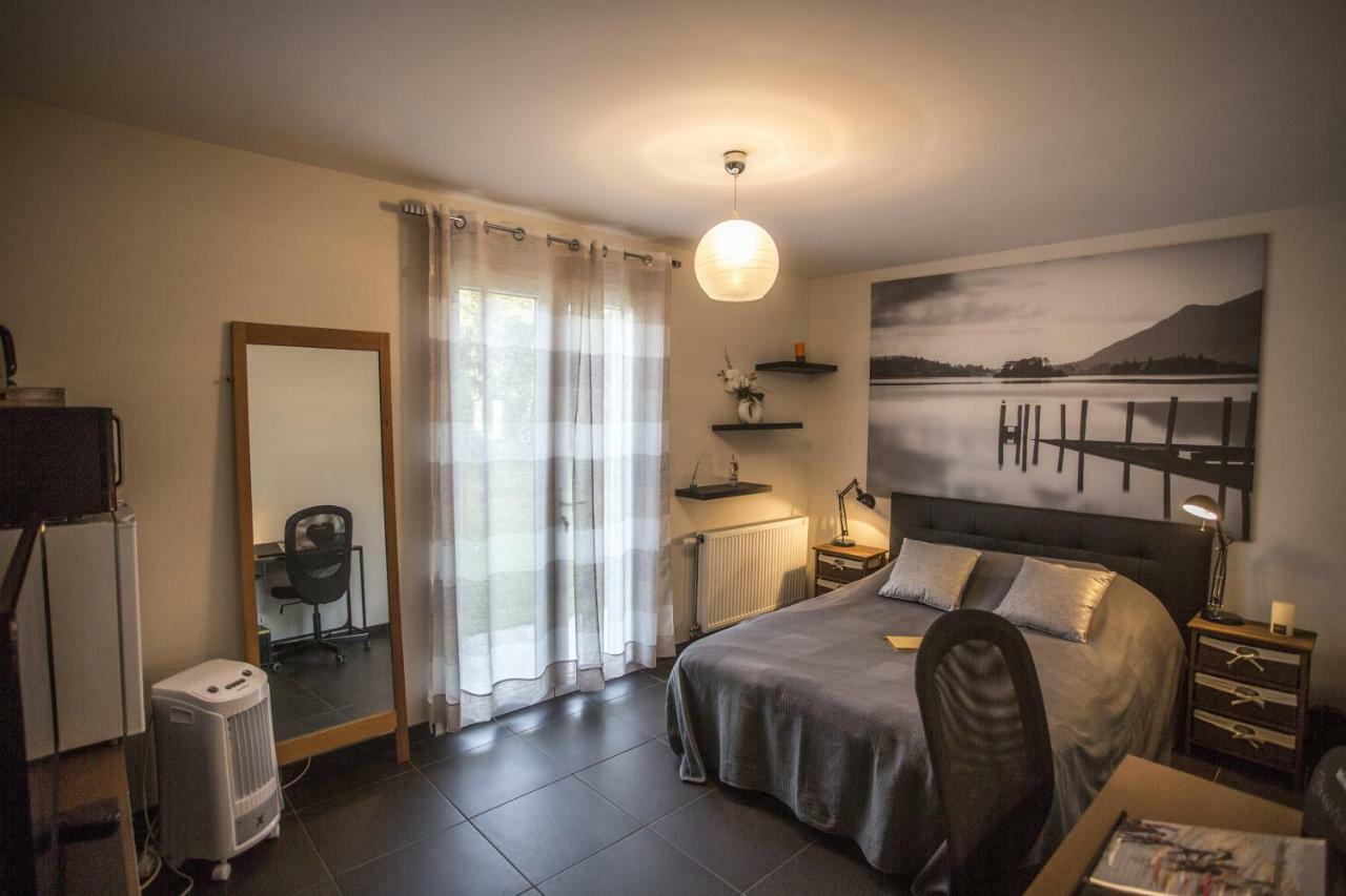 Les Tresors De Lizzie Hotel Coutras Luaran gambar